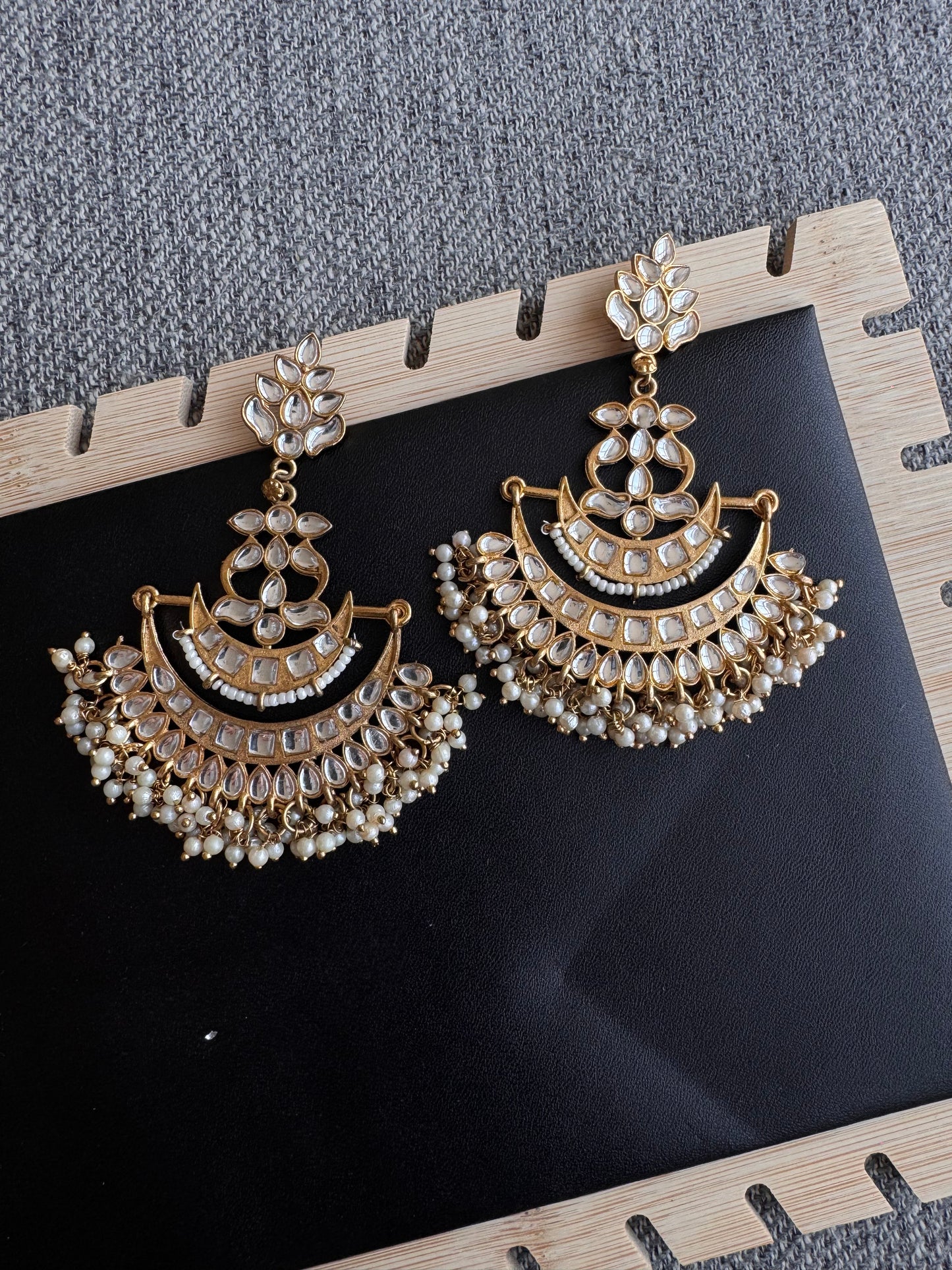 The Mehrab Grandeur Chandbalis