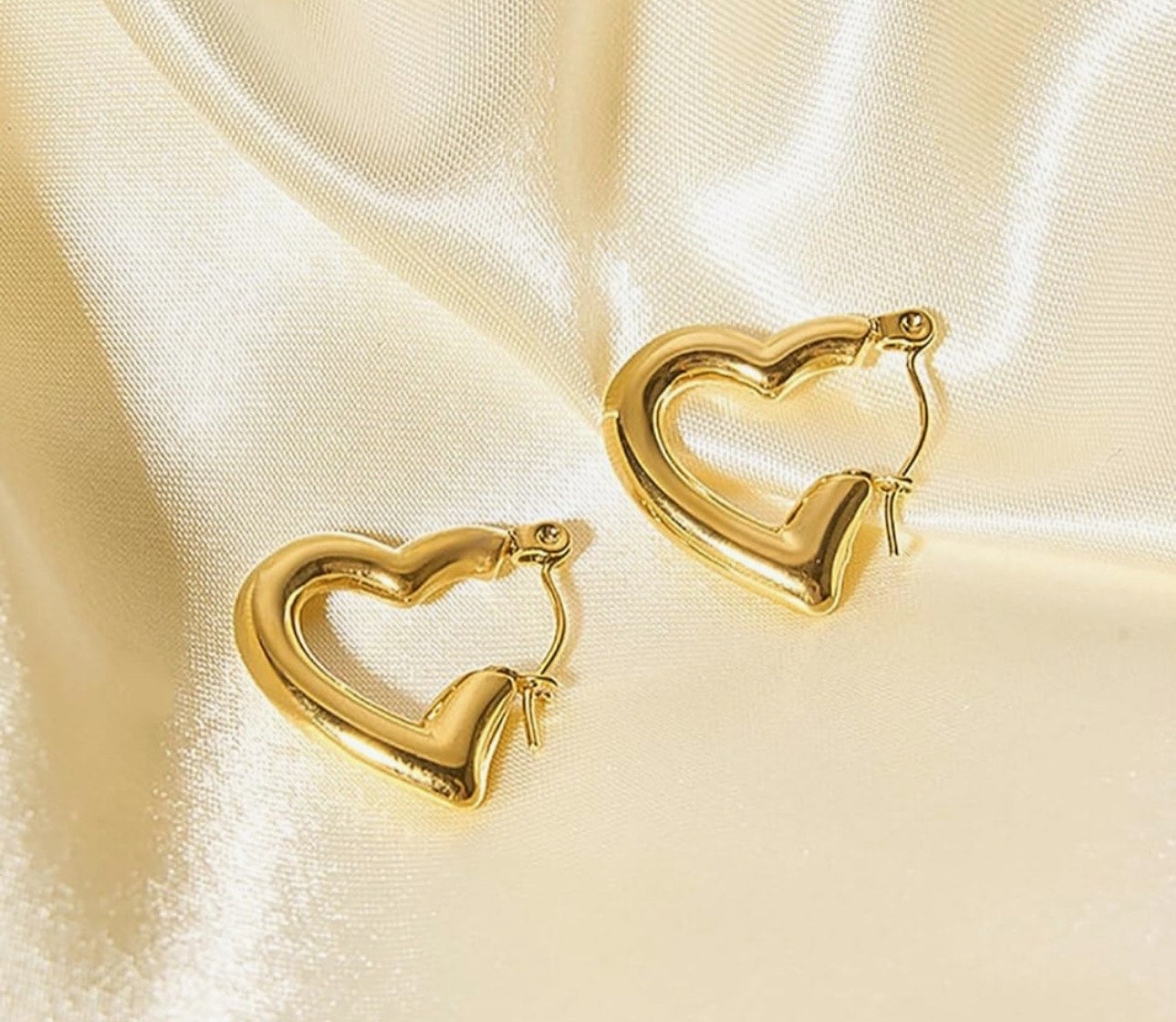 Chunky Gold Puff Heart Hoops