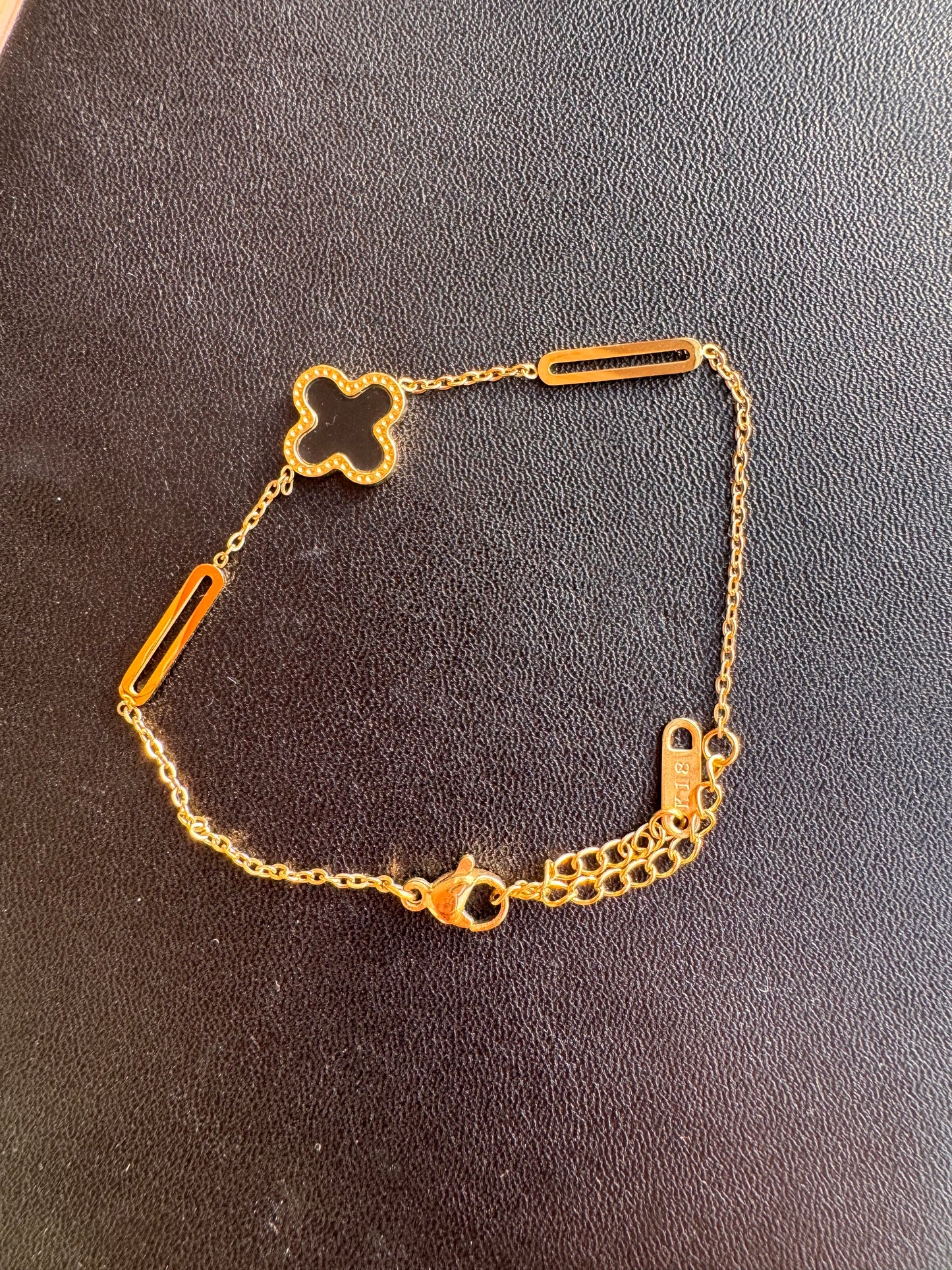 Midnight Clover Chain Bracelet