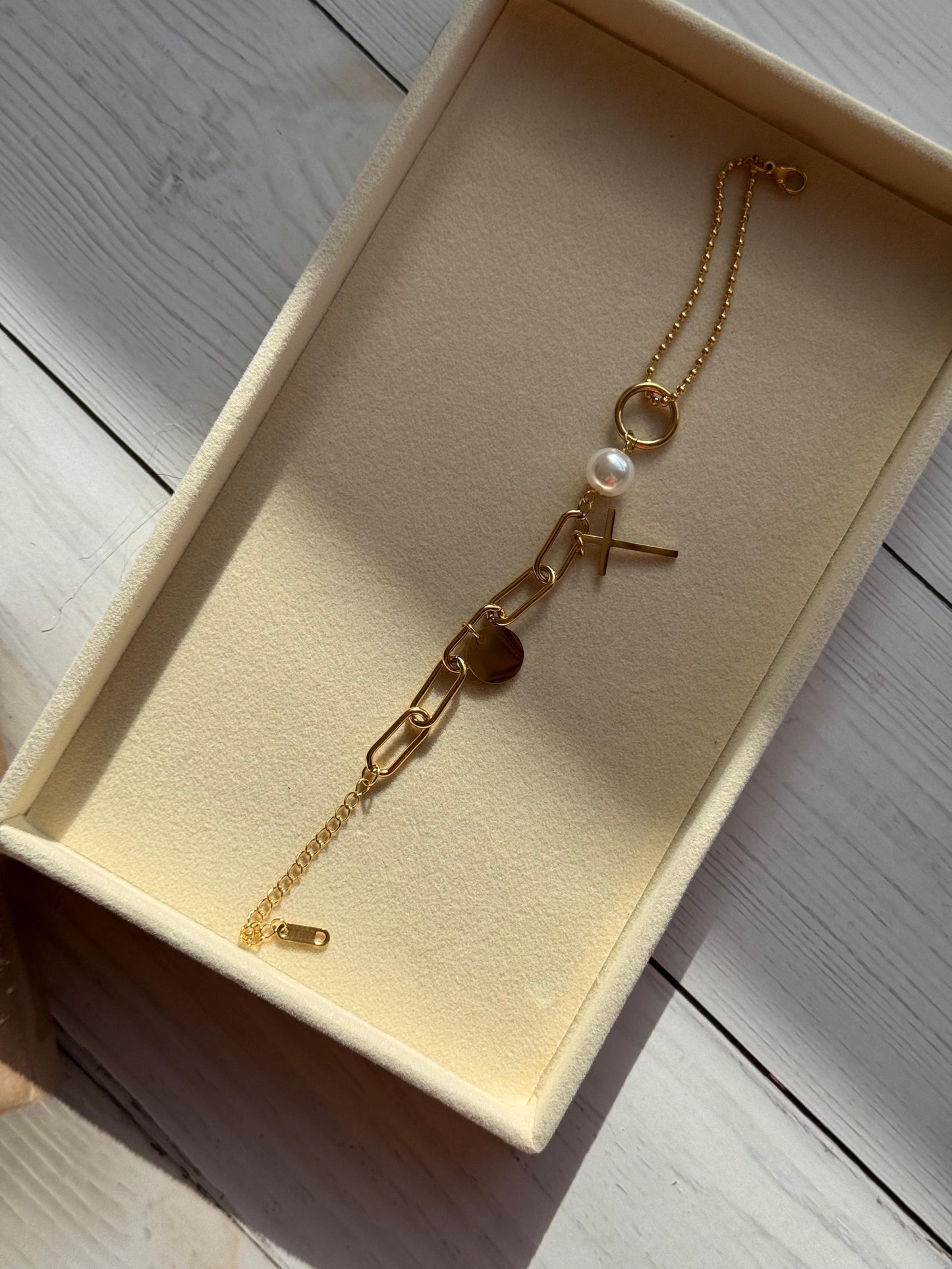 Charm Link Pearl Bracelet