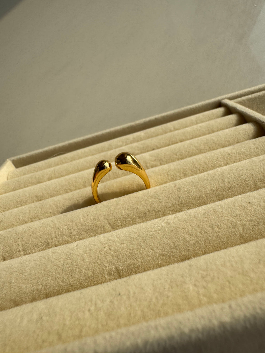 Fluid Teardrop Open Ring