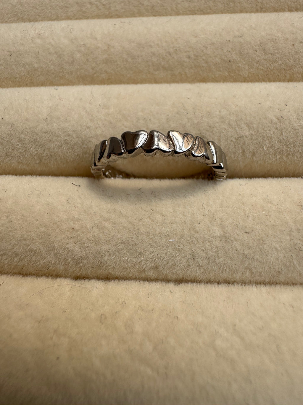Silver Interlocking Heart Band Ring