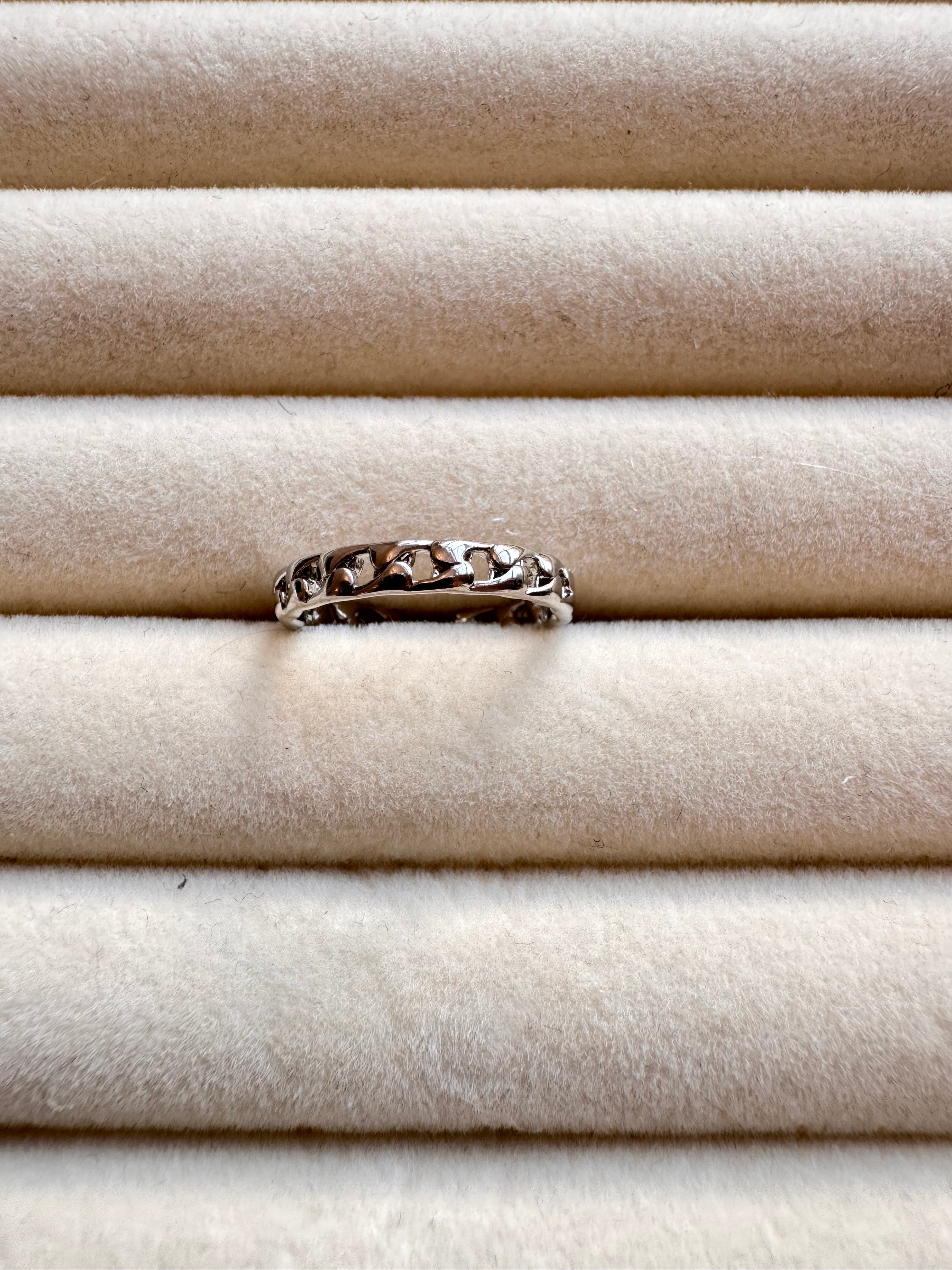 Silver Curb Chain Band Ring