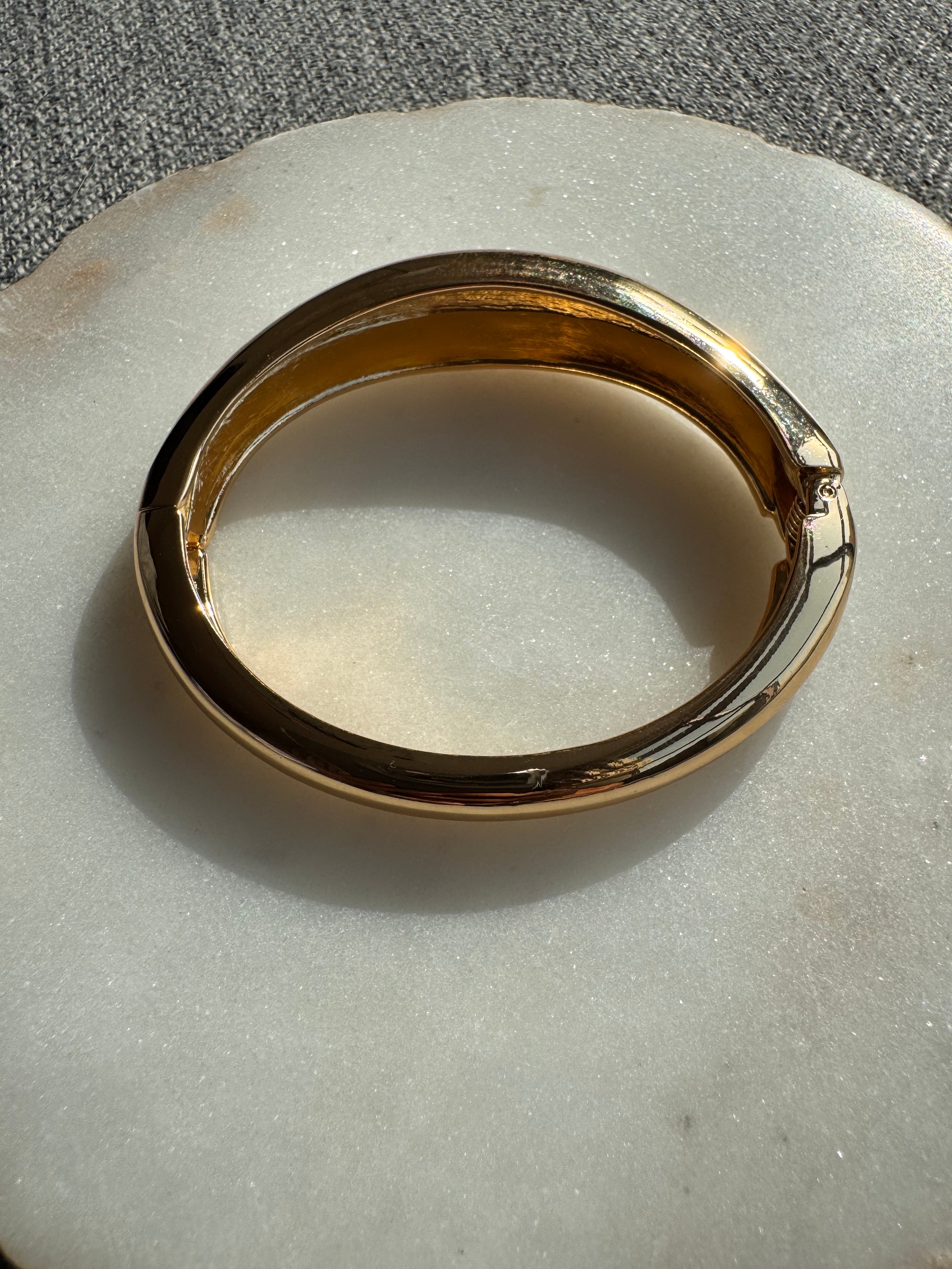 The Sculpted Dome Chunky Bangle