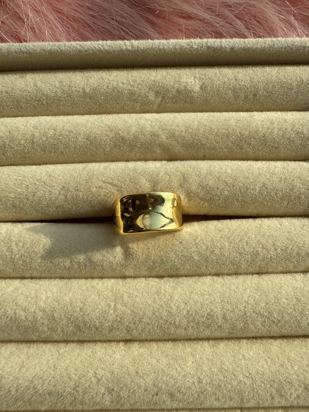 The Sculpted Wave Gold Adjustable Ring