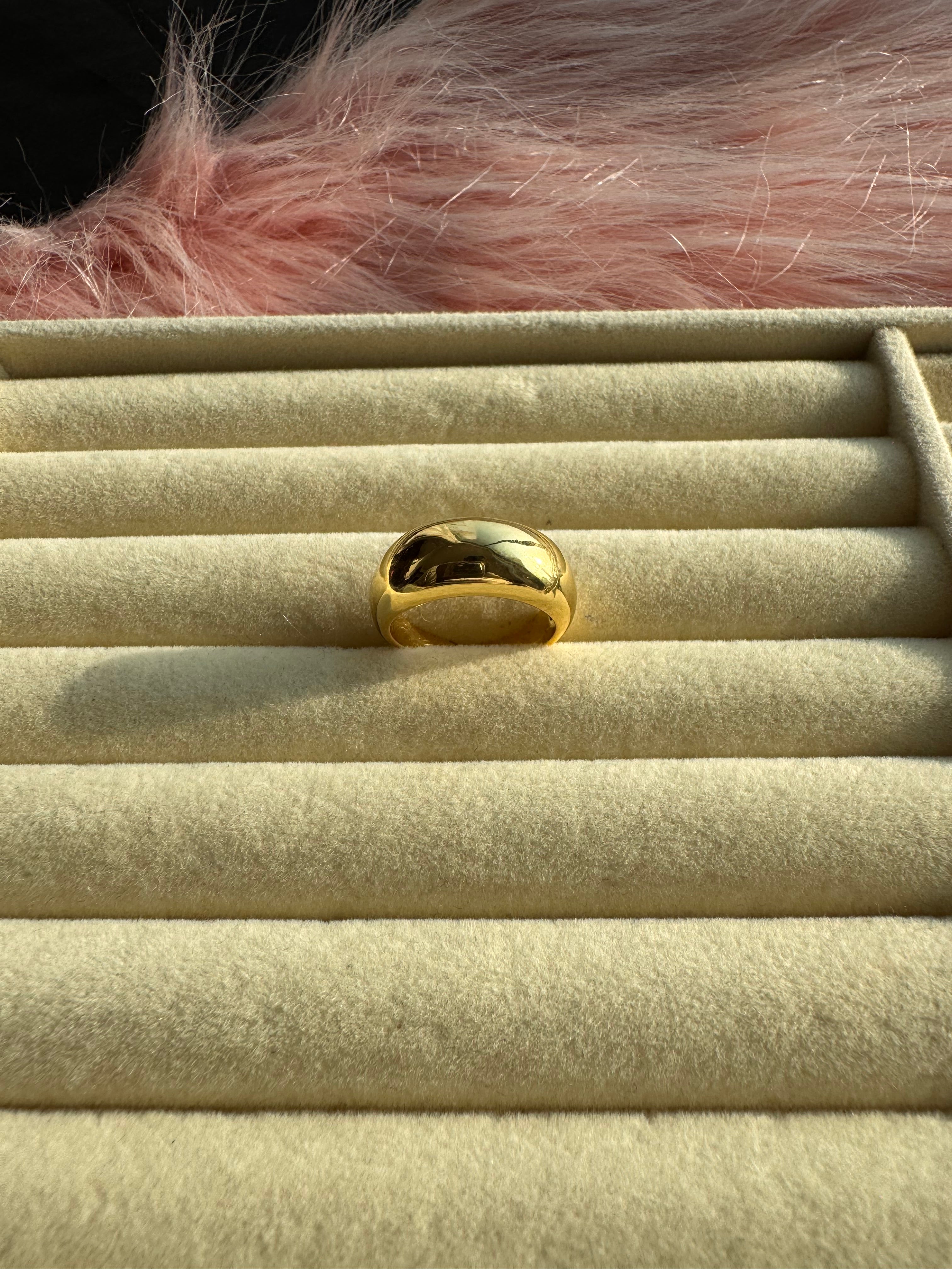 The Molten Curve Gold Adjustable Ring