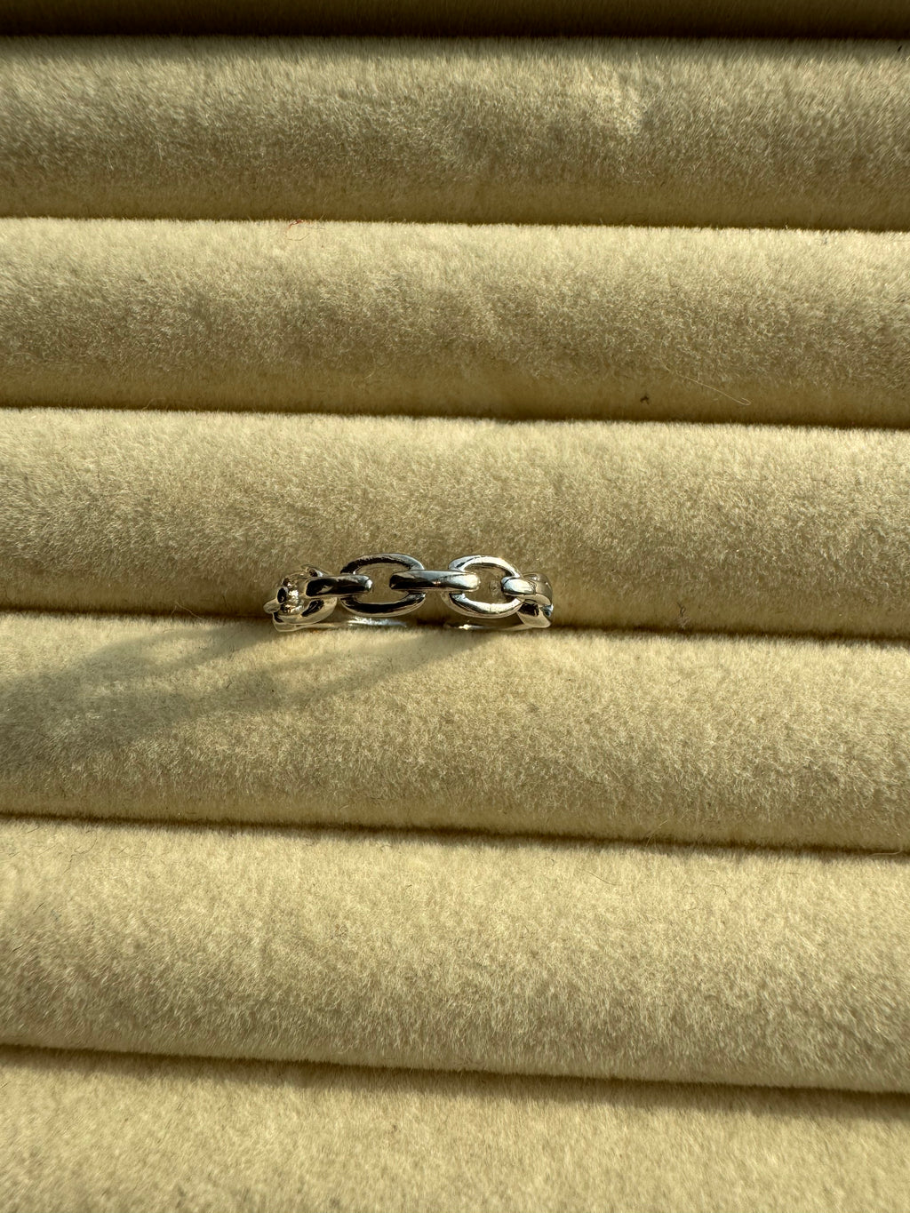 Classic Chain Link Adjustable Band