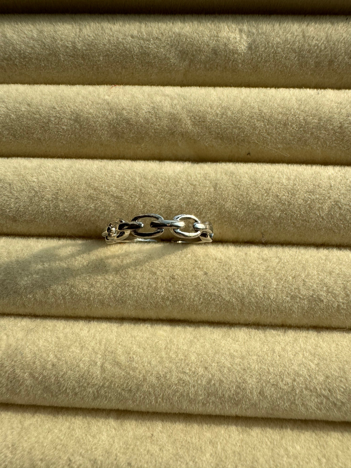 Classic Chain Link Adjustable Band