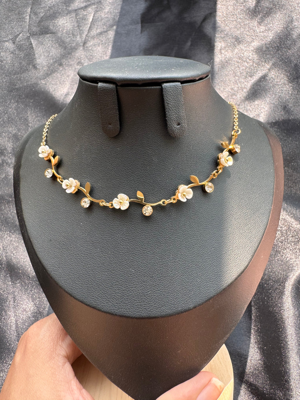 Rosé Garden Necklace