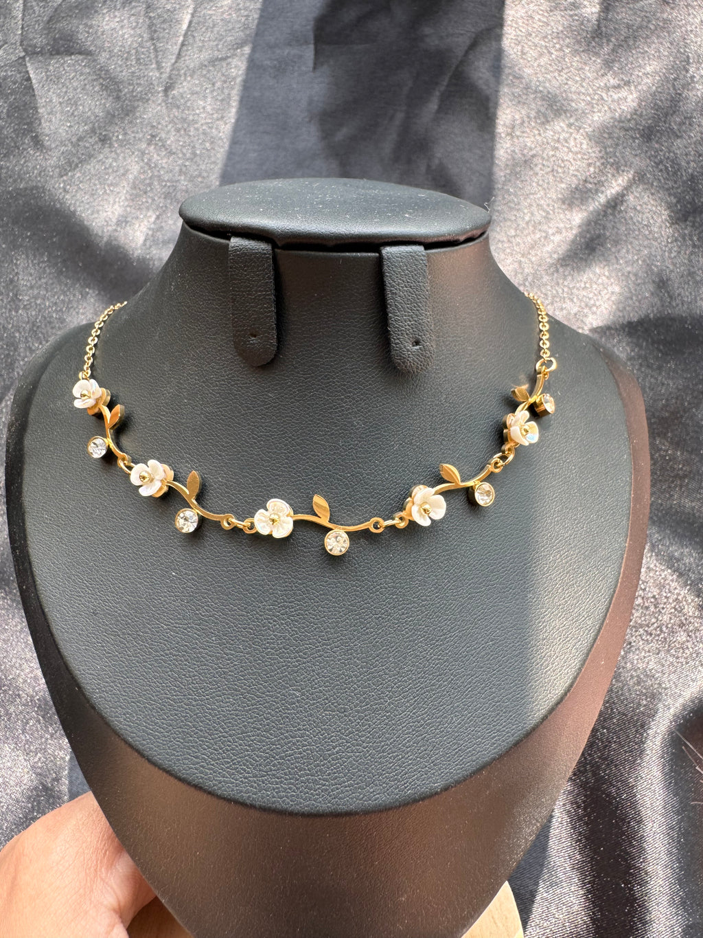 Rosé Garden Necklace