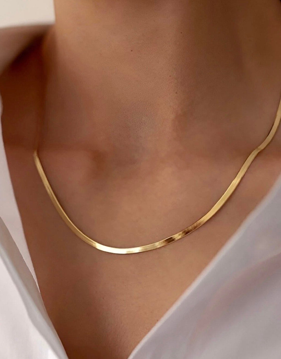 Aura Flat Snake Necklace