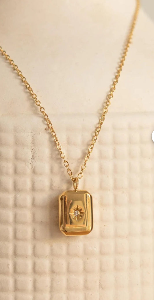 Celeste Starburst Pendant