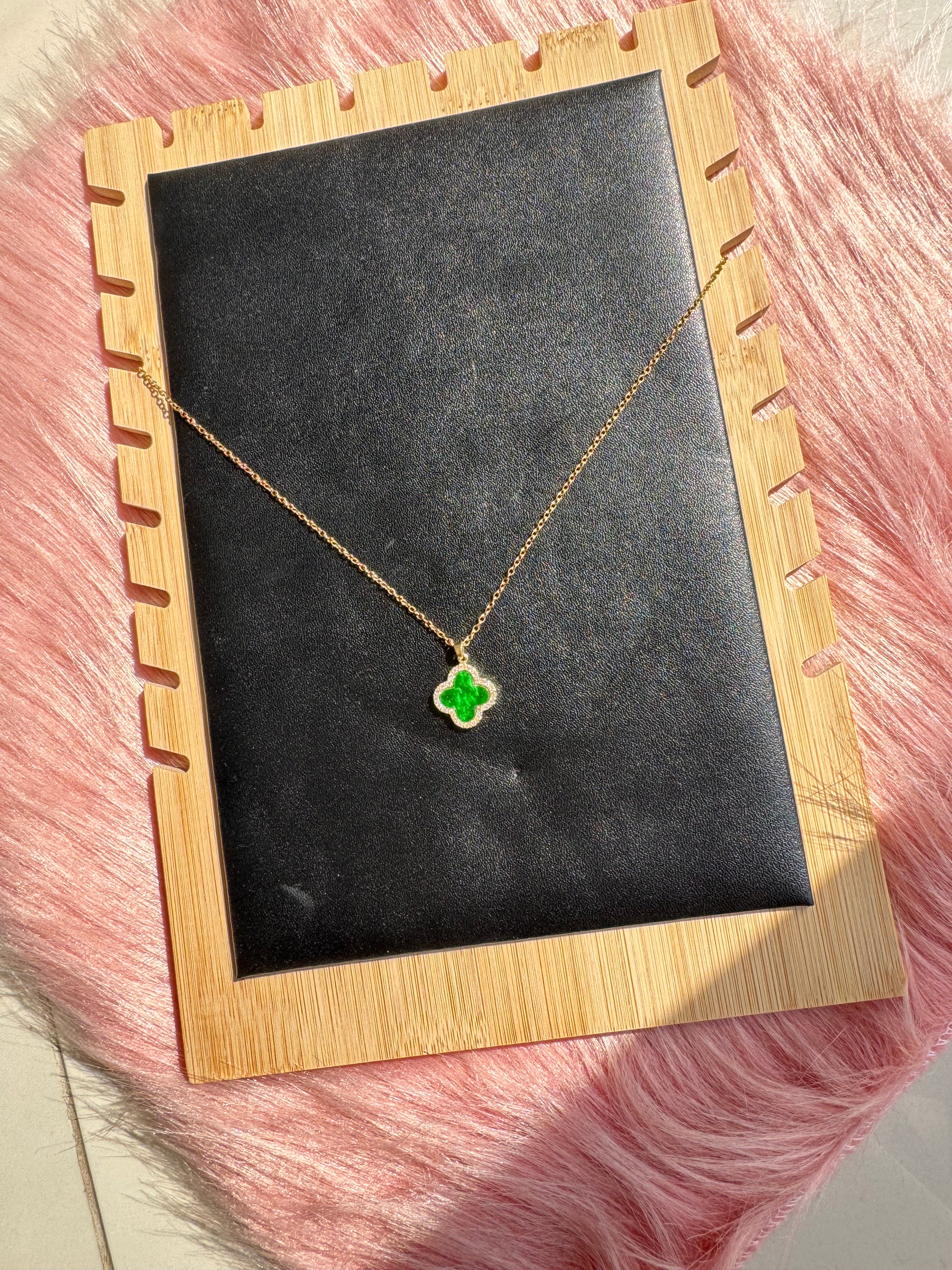 The Emerald Clover Halo Necklace