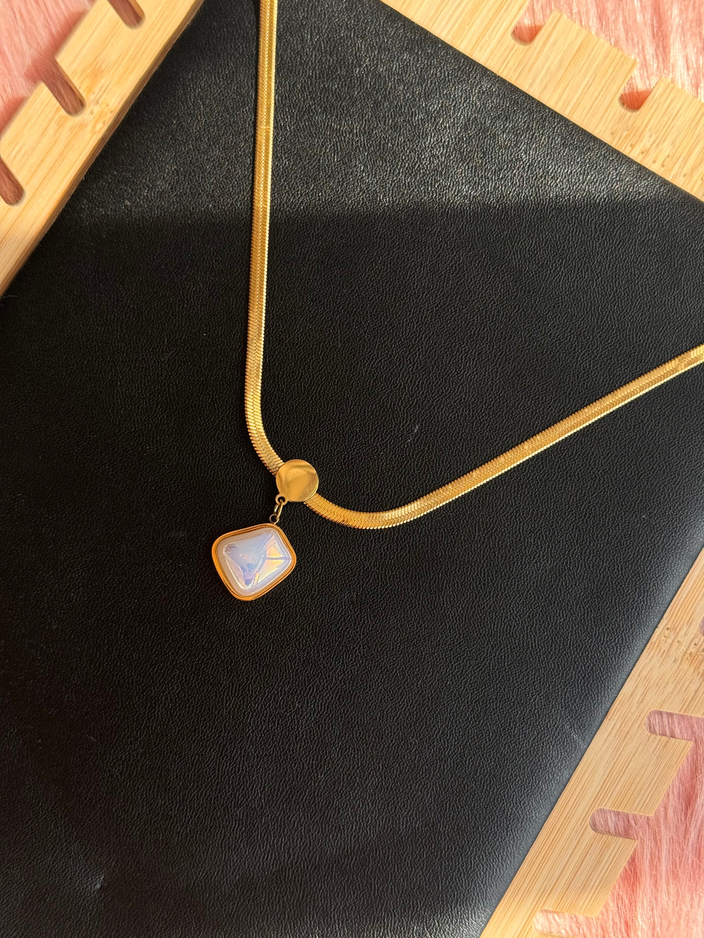 The Iridescent Rhombus Herringbone Necklace