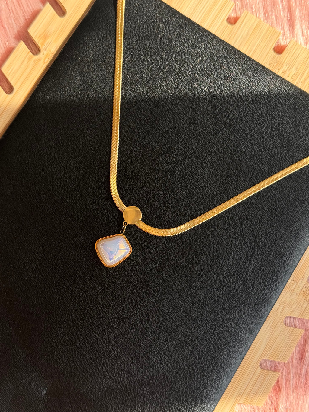 The Iridescent Rhombus Herringbone Necklace