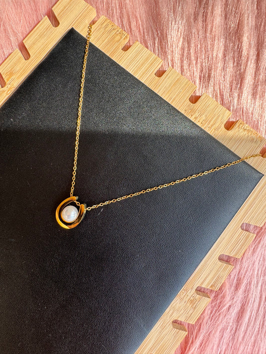 Golden Orbit Pearl Necklace