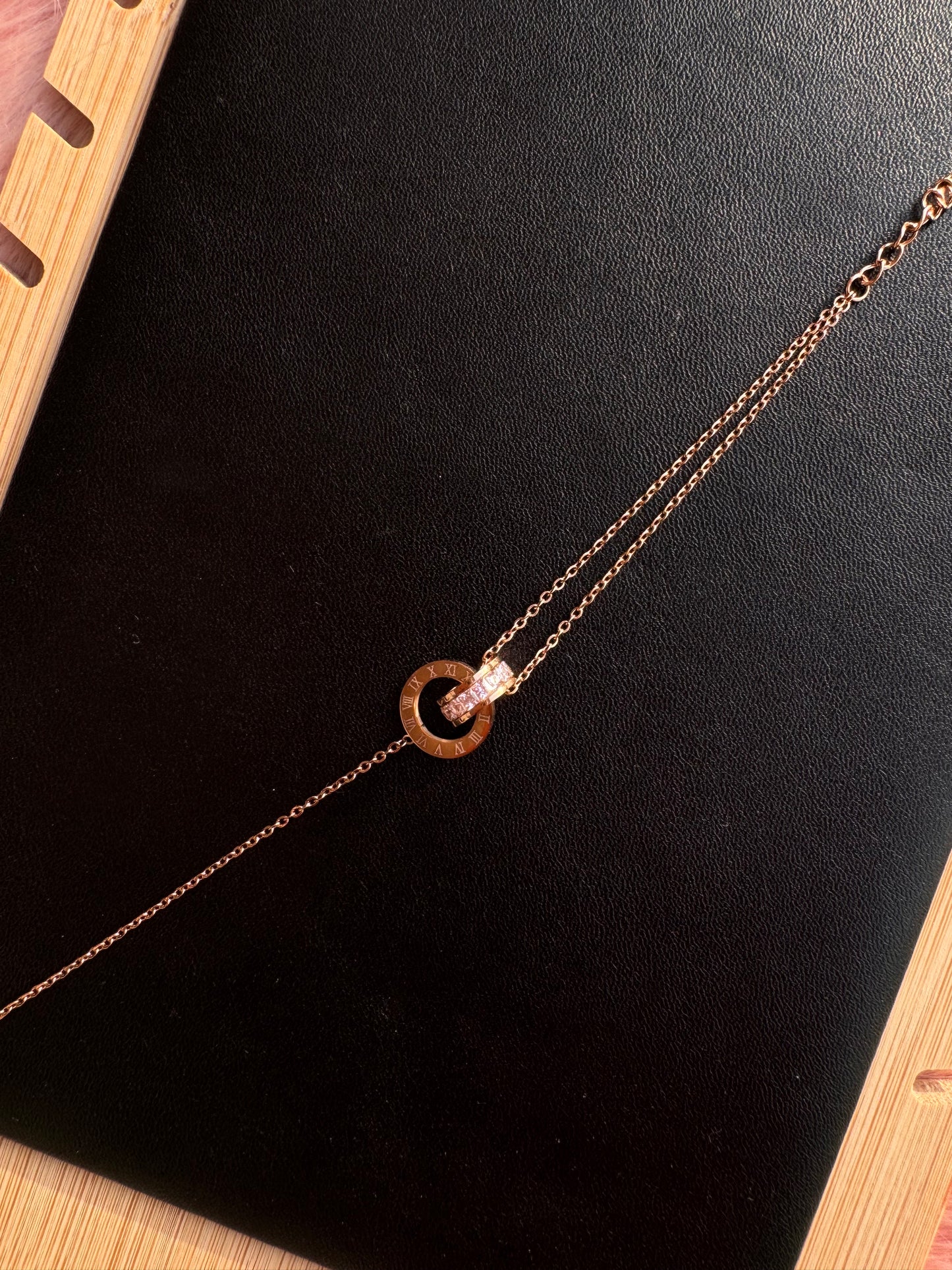 Roman Halo Double Chain Bracelet
