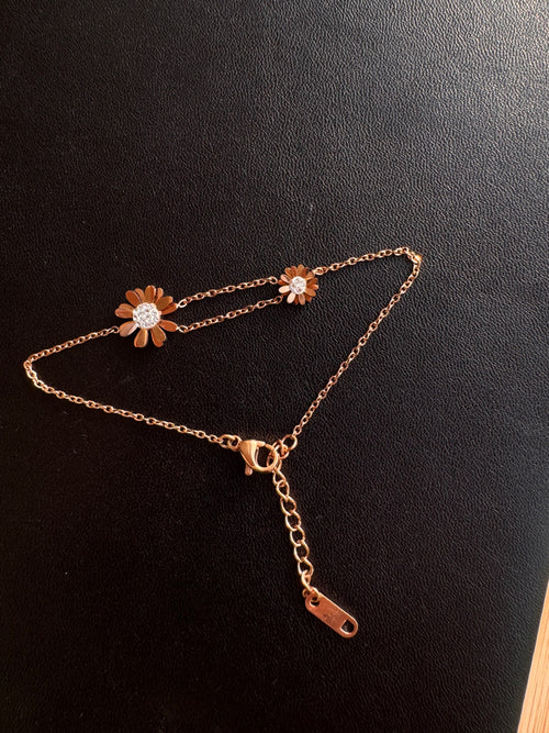 The Blooming Daisy Layered Bracelet