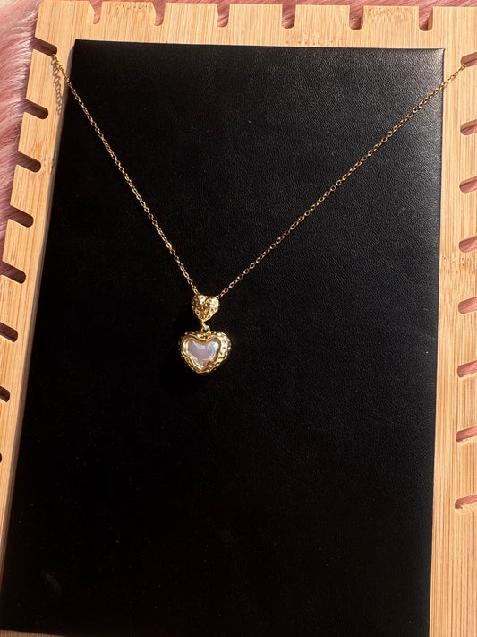 Iridescent Heart Drop Necklace – Textured Gold