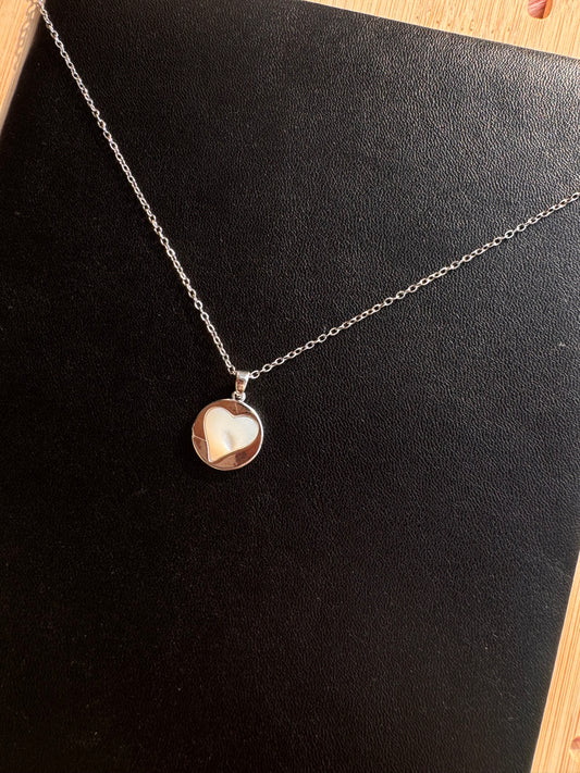 Engraved Heart Disc Pendant Necklace – Silver