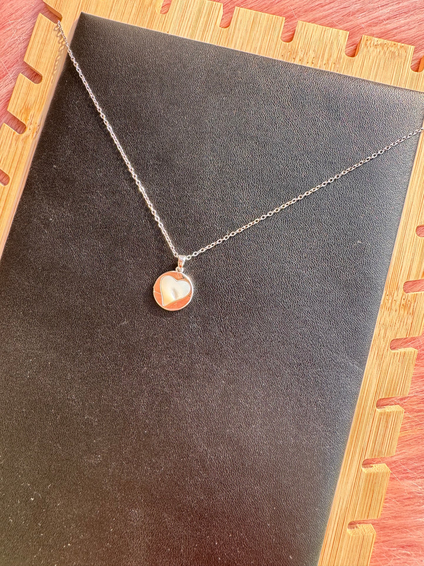 Engraved Heart Disc Pendant Necklace – Silver