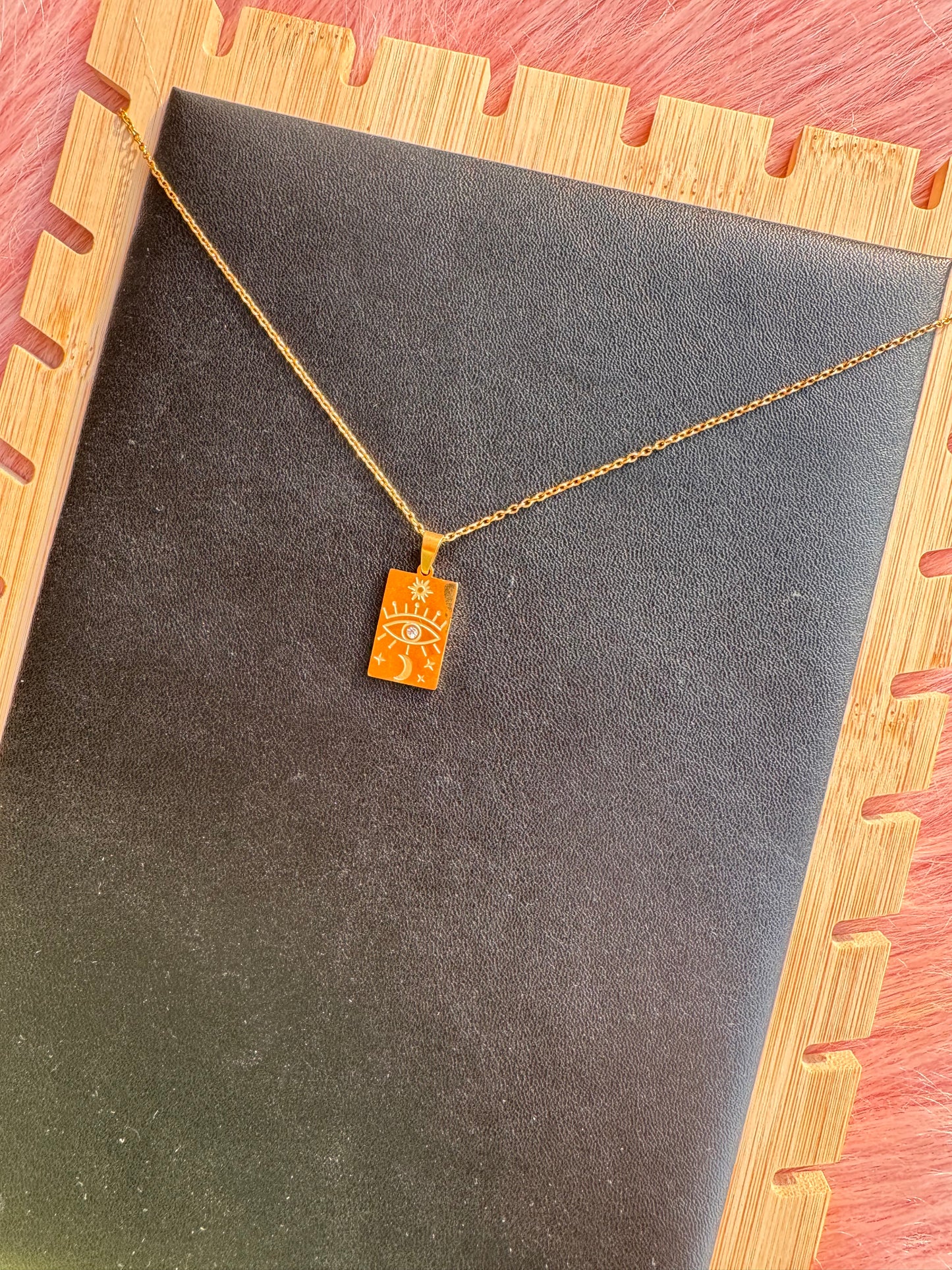 Mystic Eye Tag Pendant Necklace – Gold