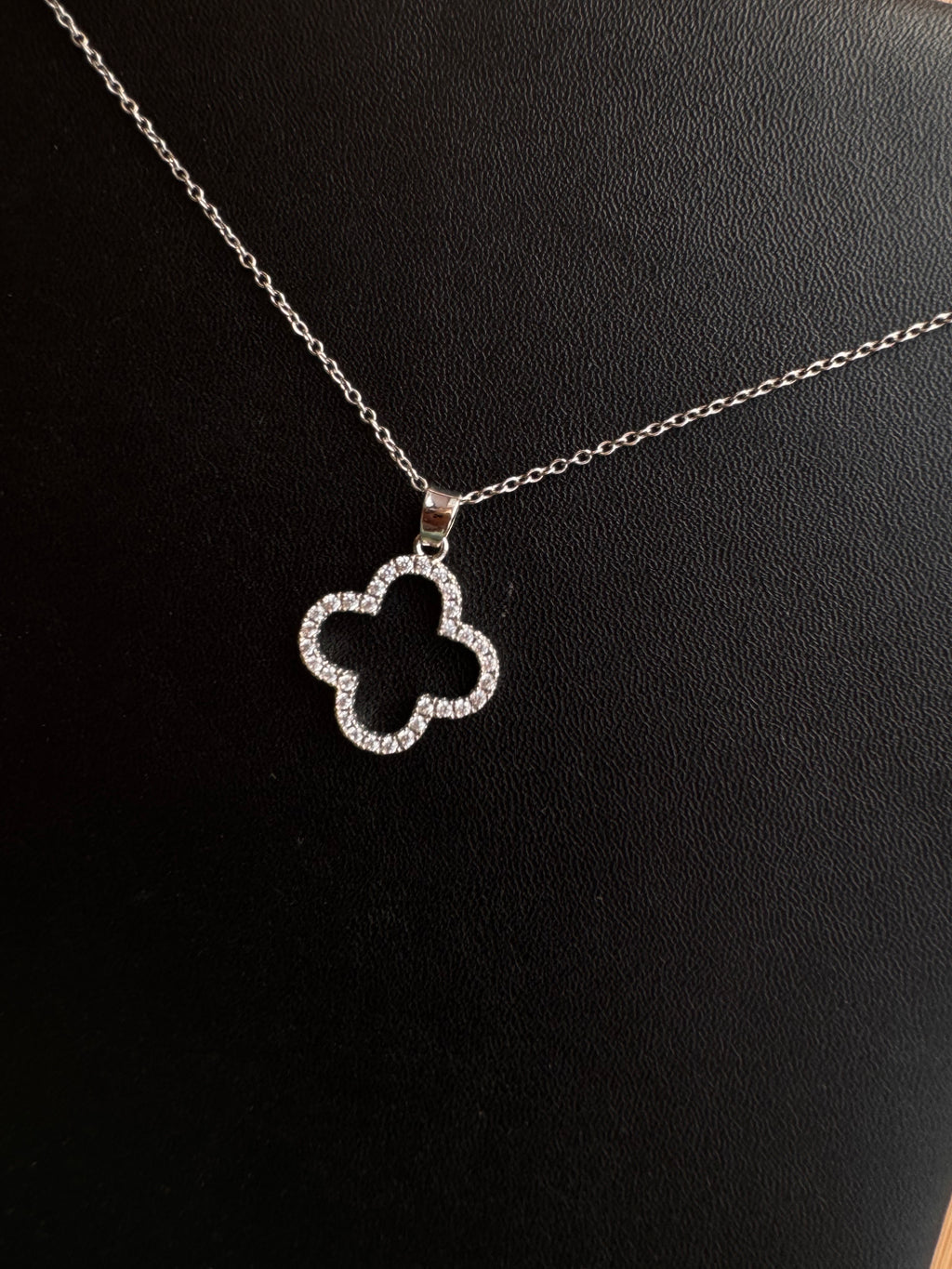 Open Clover Pavé Outline Pendant Necklace
