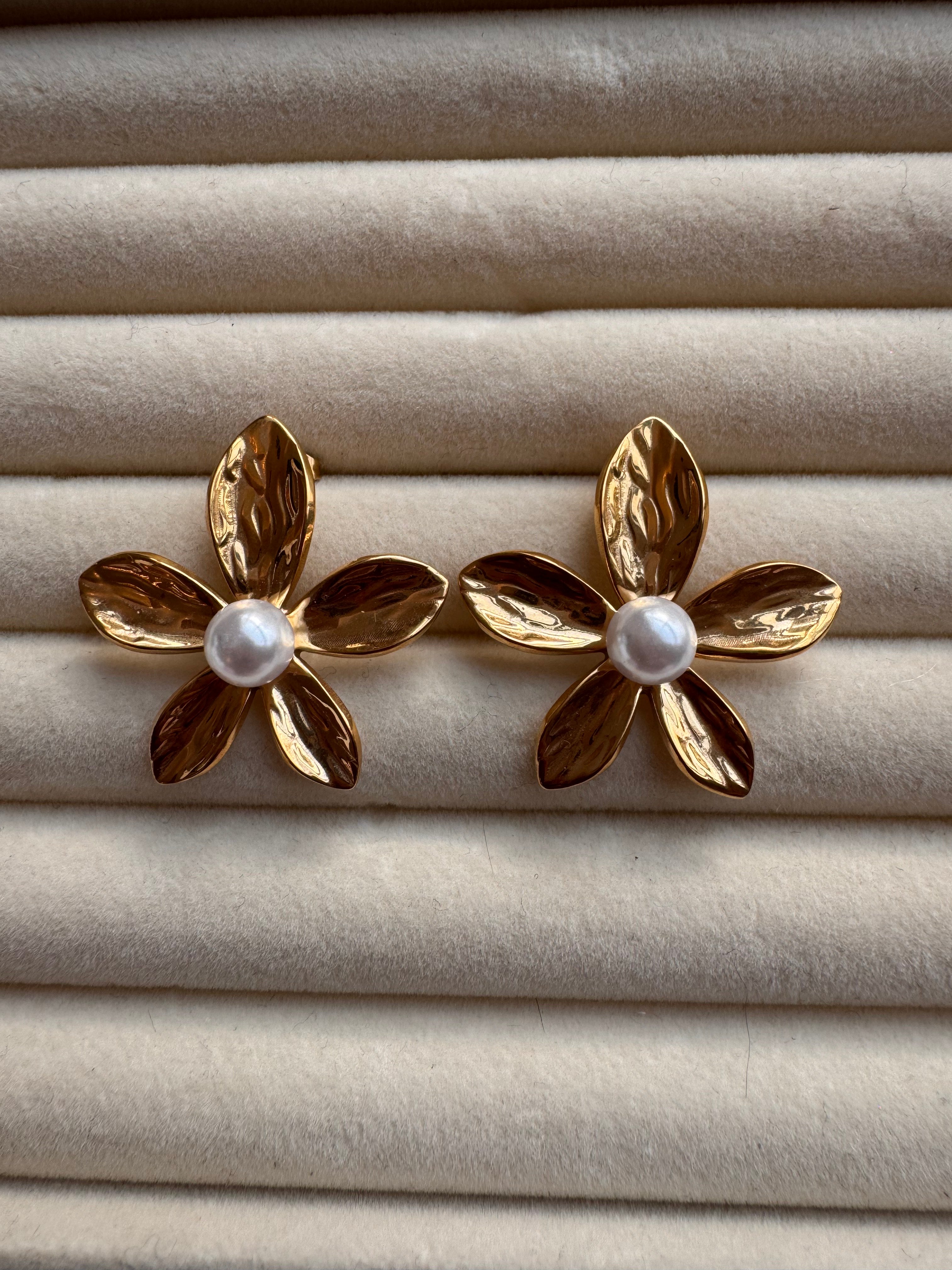The Textured Floral Pearl Statement Studs