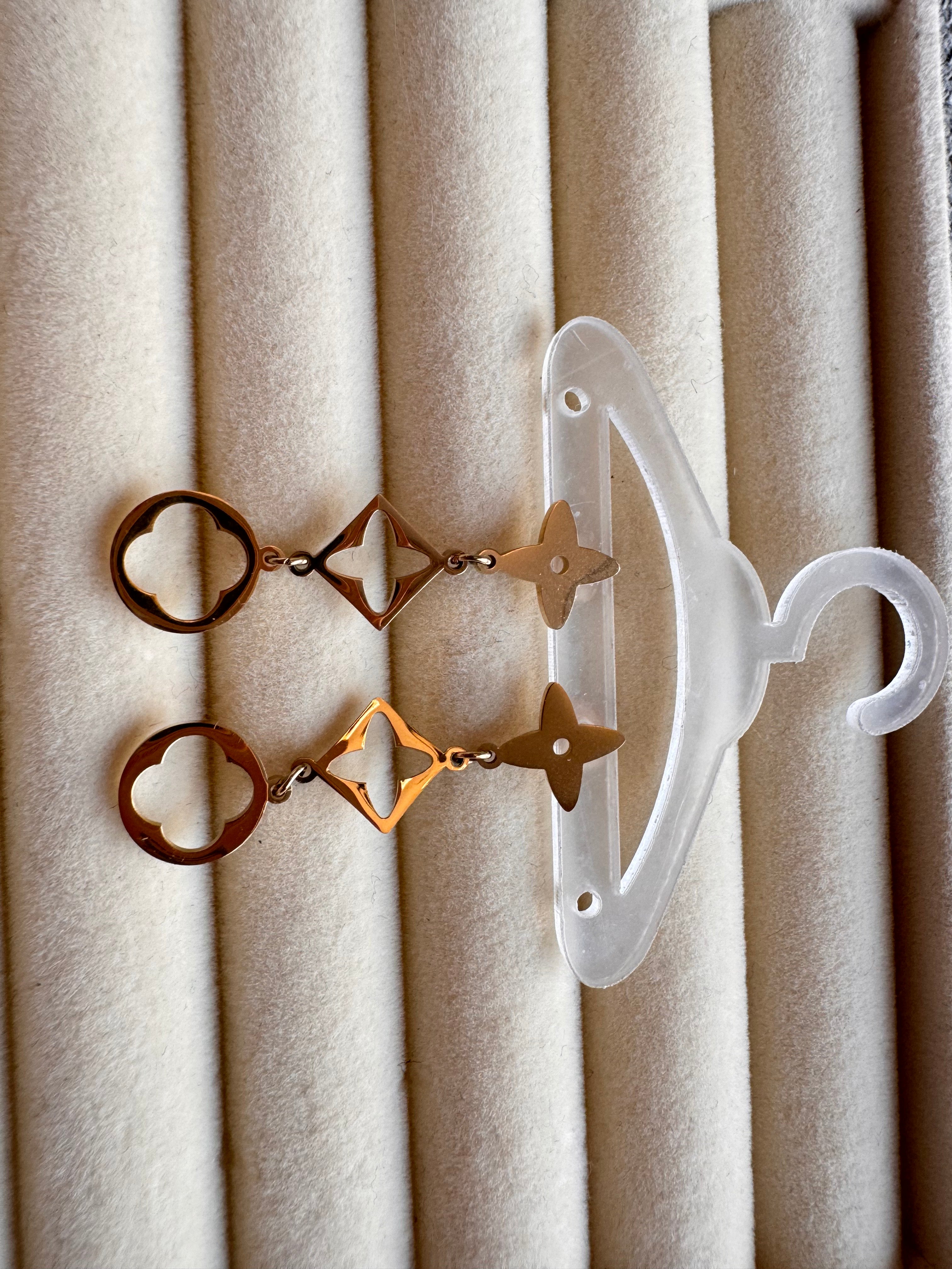 The Quatrefoil Trio Drops