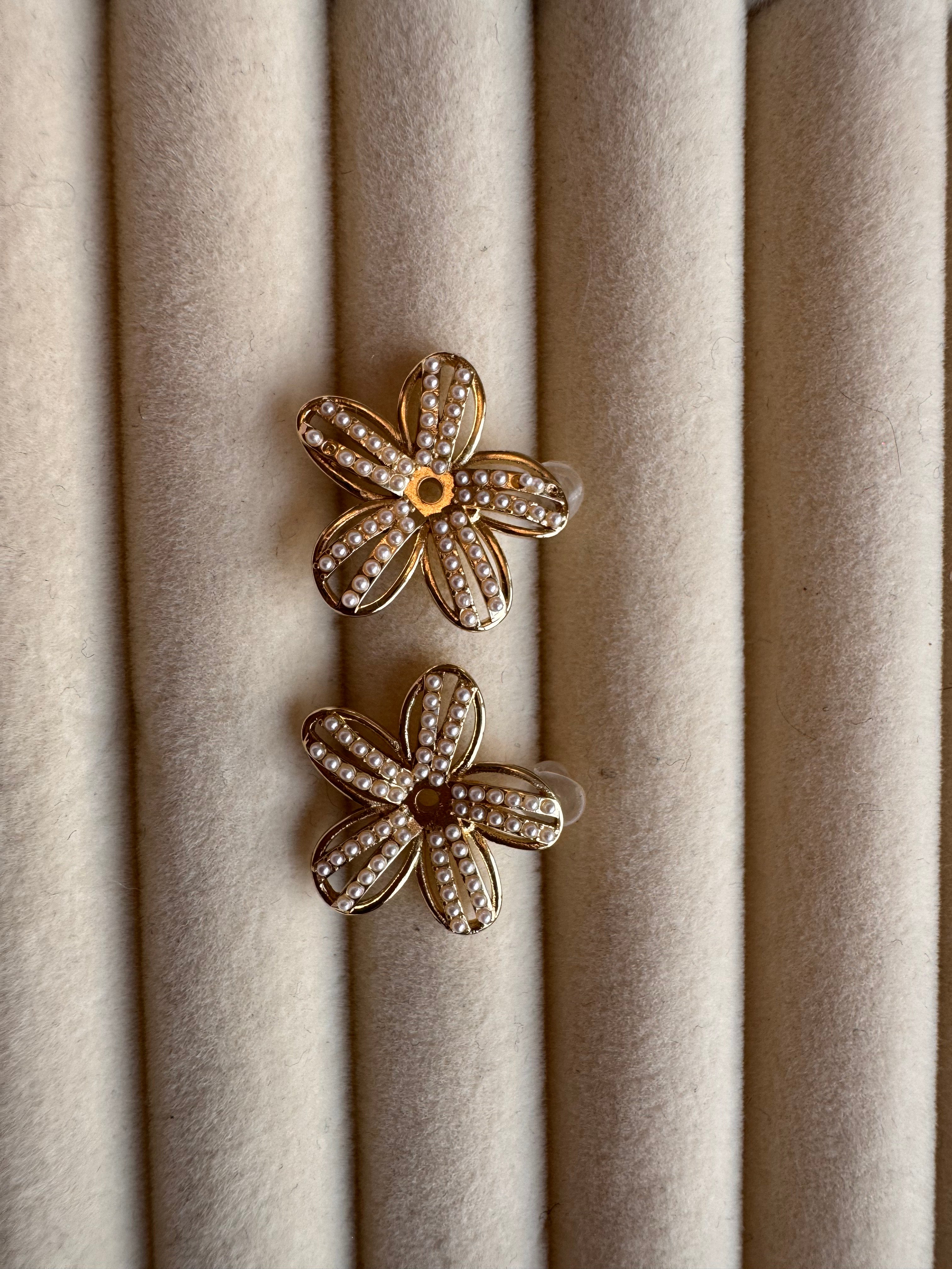 The Pearl Floral Stud Earrings