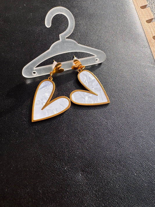 Iridescent Acrylic Heart Drops