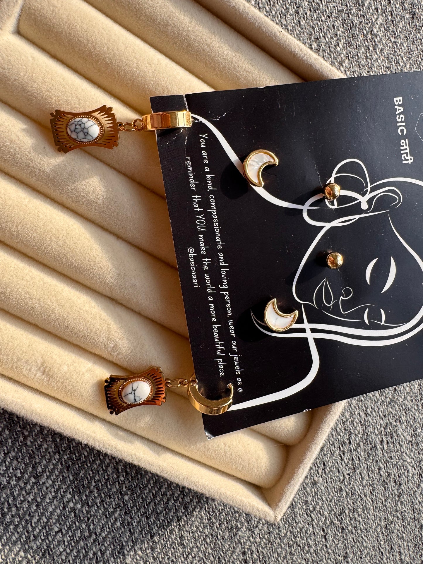 Lunar Gaze Earring Set