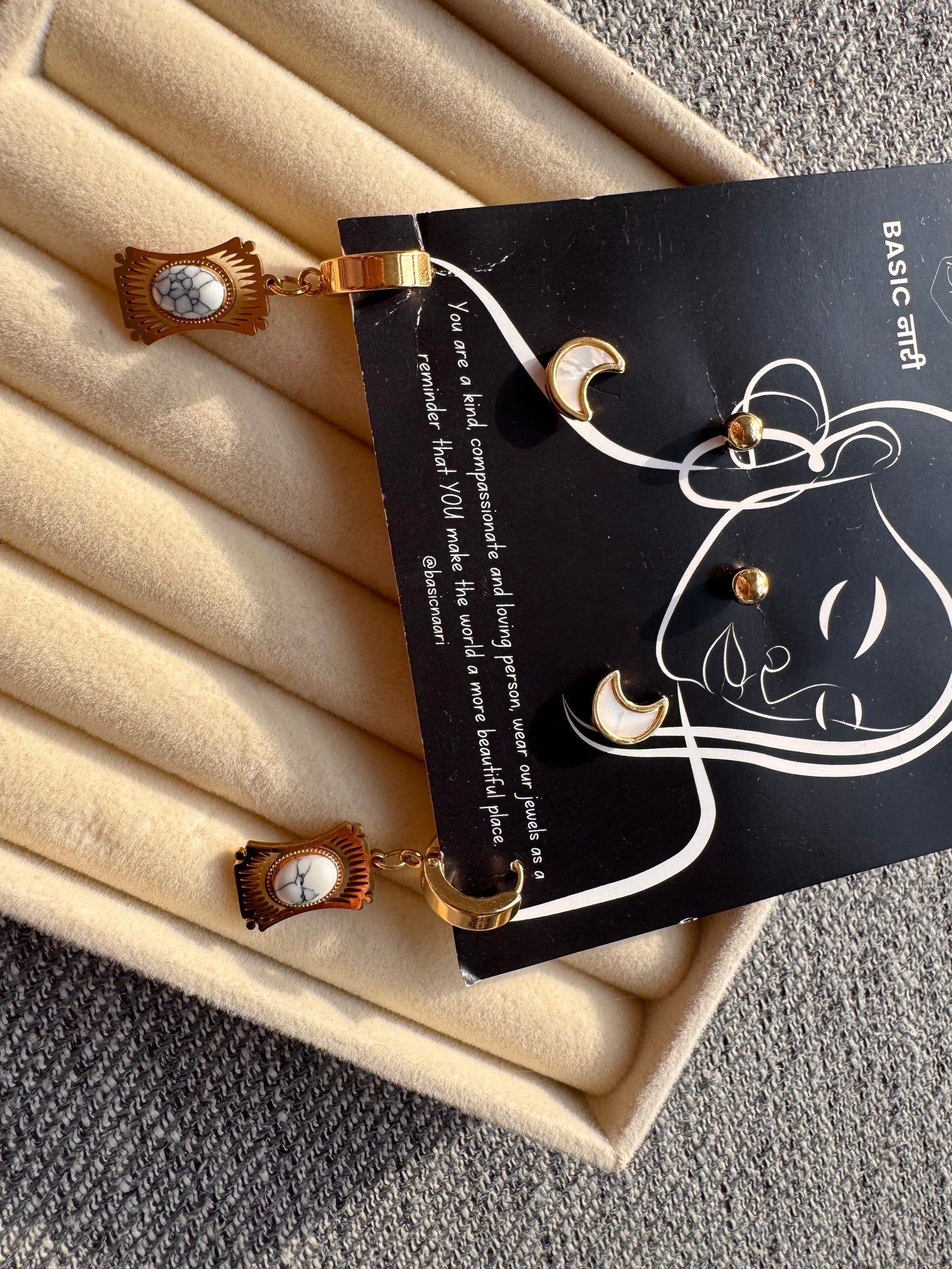 Lunar Gaze Earring Set