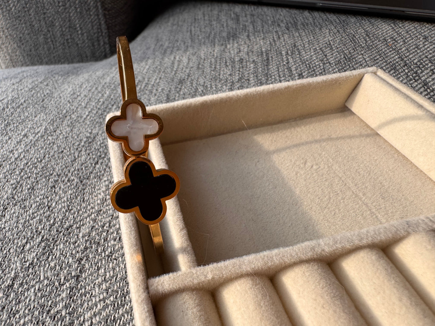 Dual Clover Enamel Cuff