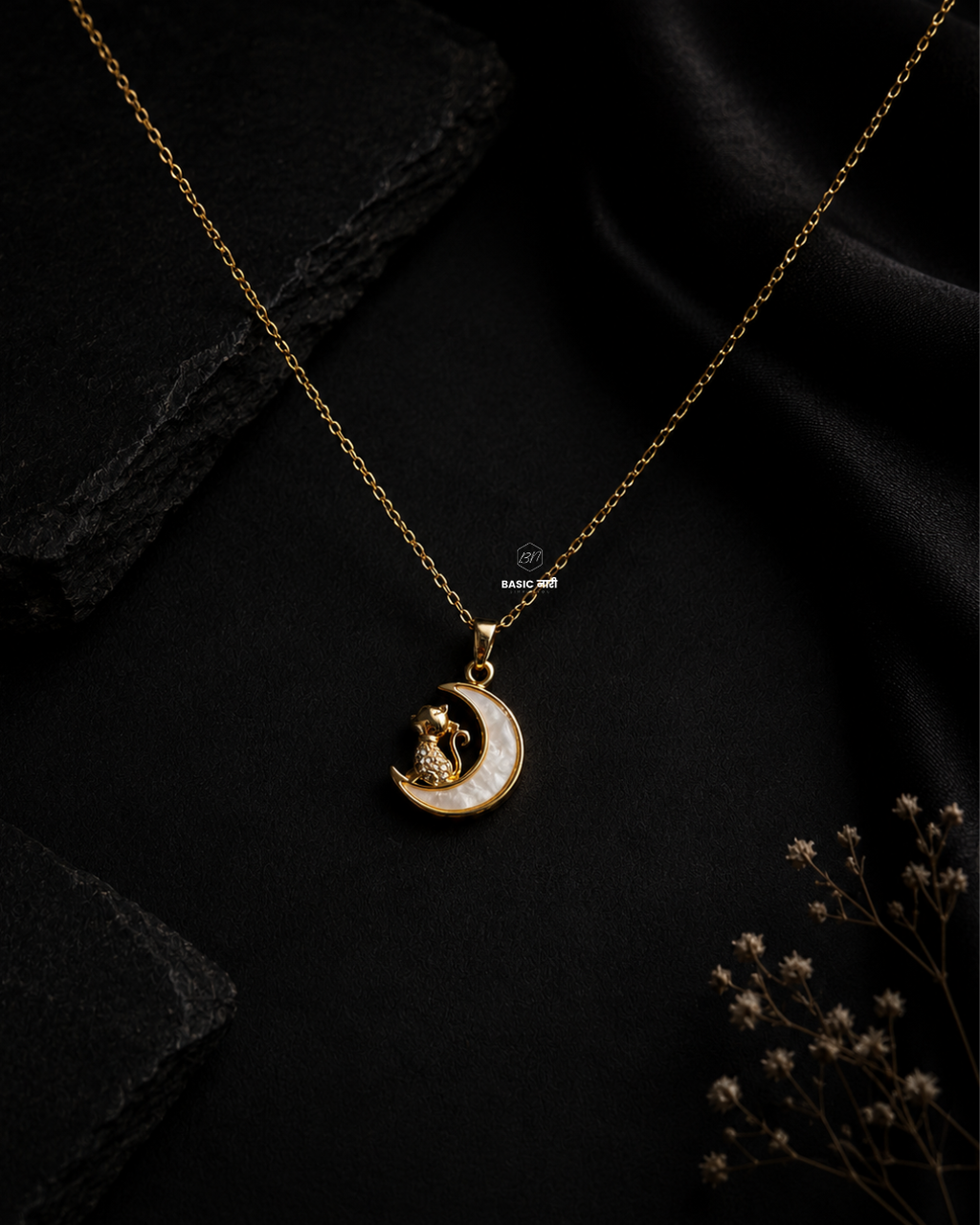 The Pearl-Lustre Cat on the Moon Necklace