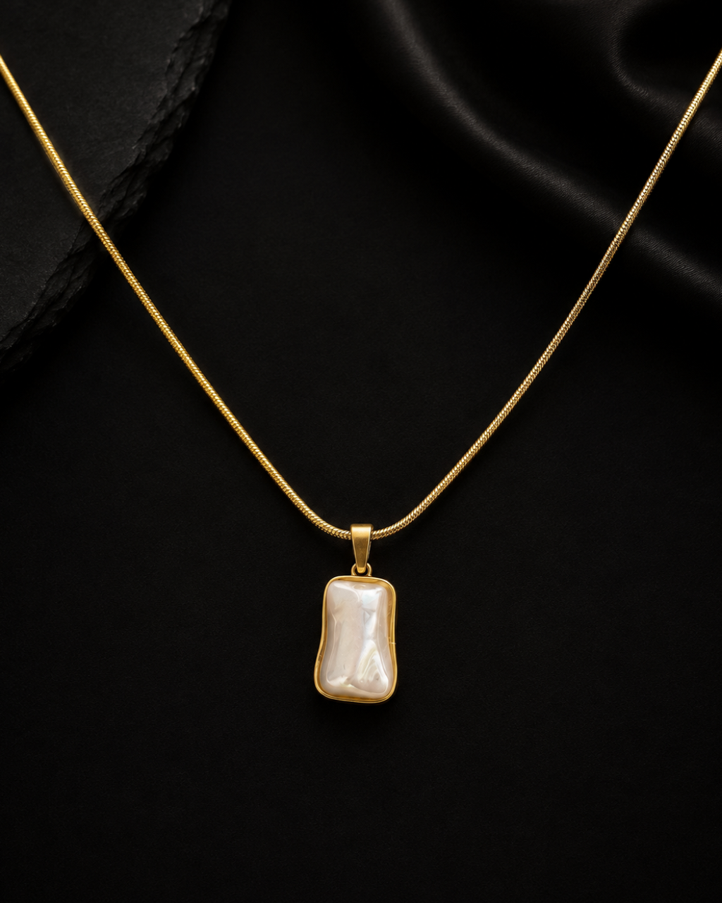 Ethereal Baroque Pearl Pendant Necklace