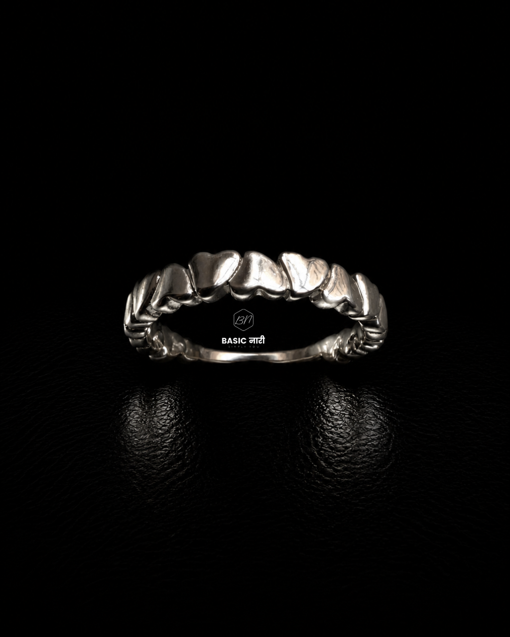 Silver Interlocking Heart Band Ring