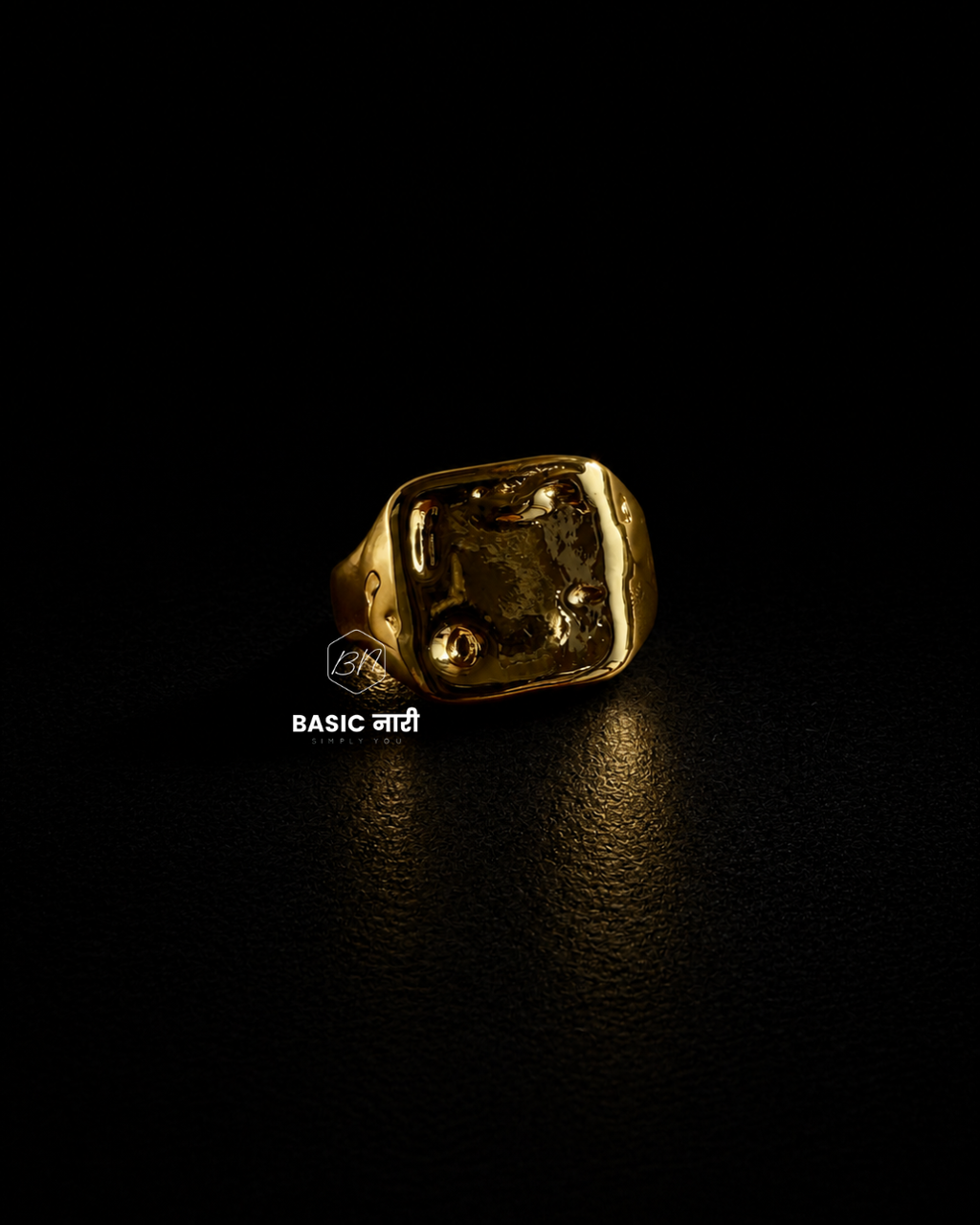 Molten Luxe Statement Signet Ring
