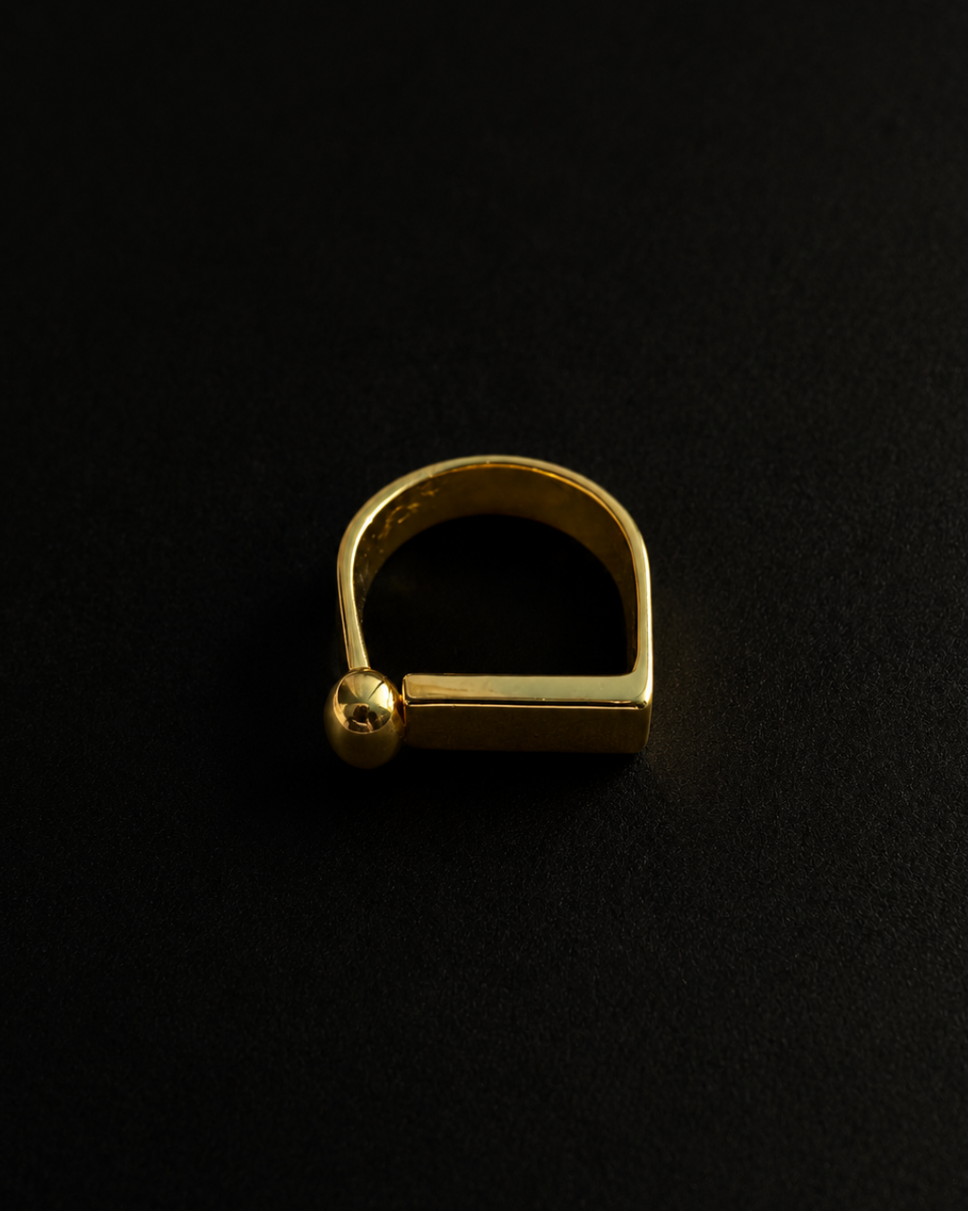 The Geometric Ball & Bar Ring