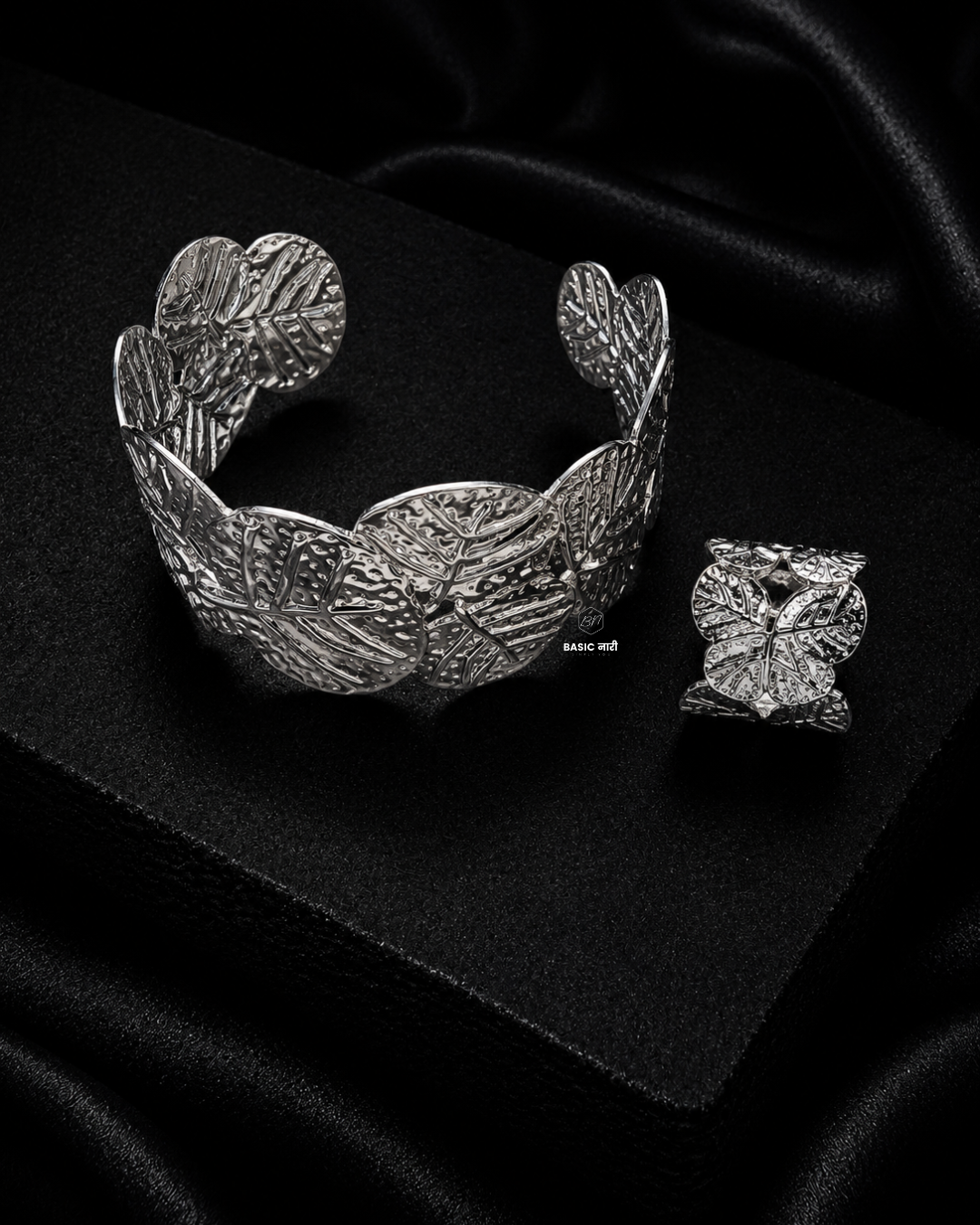 The Textured Leaf Statement Cuff & a Ring in Silver